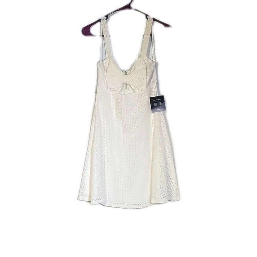lulu's bow/knot tie crochet mini dress skater fit‎ and Flare lined white Small